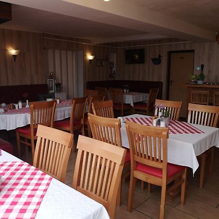 Uschi'S Gasthof Neuendorf  Eksteriør bilde